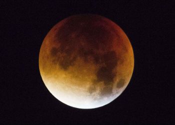 La plus longue éclipse lunaire du siècle, c'est ce vendredi !