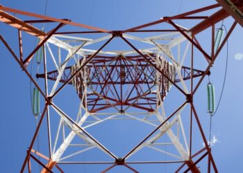 Hela Cheikhrouhou &eacute;voque des perturbations de production de l&rsquo;&eacute;lectricit&eacute; pendant l&rsquo;&eacute;t&eacute;