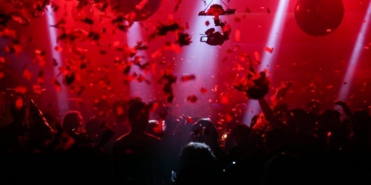 Sousse : Une fête clandestine réunit 400 jeunes, de la drogue saisie !