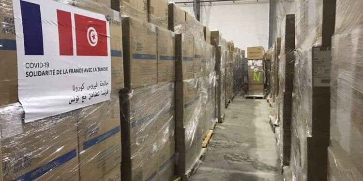 Don fran&ccedil;ais : 40 tonnes de mat&eacute;riel m&eacute;dical distribu&eacute; dans les h&ocirc;pitaux tunisiens