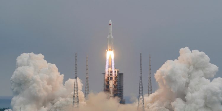 Fusée chinoise hors de contrôle : Fin de course dans l'océan indien