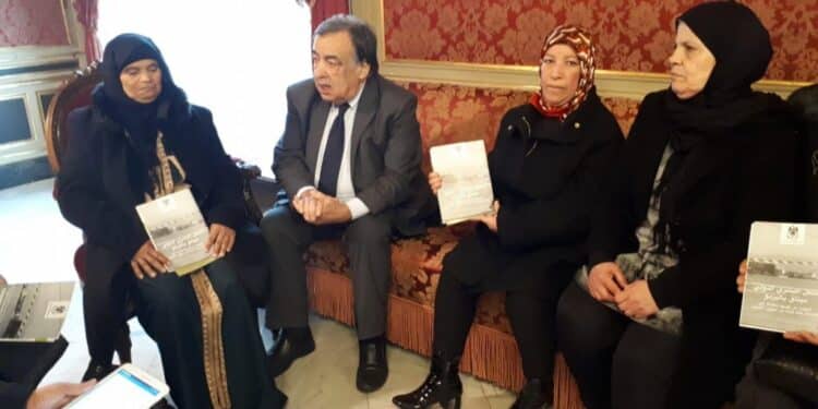 Des mères tunisiennes en Italie pour identifier les corps de leurs enfants