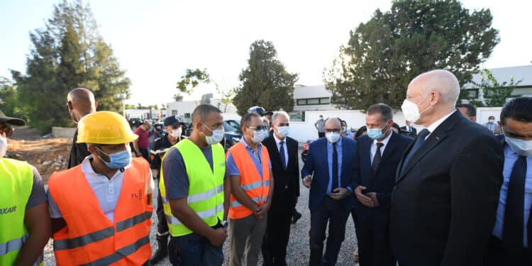 L'oxyg&egrave;ne sera disponible pour tous les Tunisiens, rassure Kais Saied