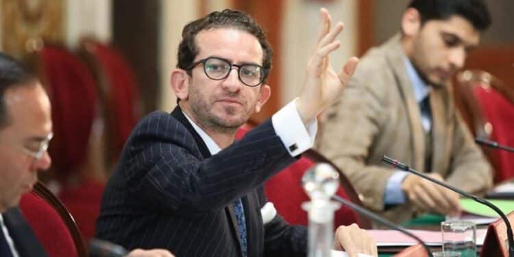 Tunisie : Le d&eacute;put&eacute; Oussama Khelifi se dit menac&eacute; de mort !