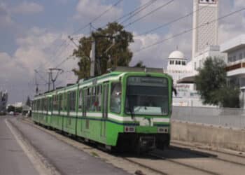 Les métros 1 et 6 sur la même voie