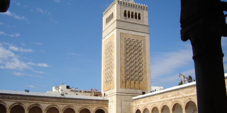 Tourisme : Pour une mosquée Zitouna ouverte à tous, sans discrimination religieuse