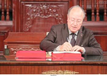 Tunisie : L'ancien chef de l'ANC soutient la suspension de l'ARP