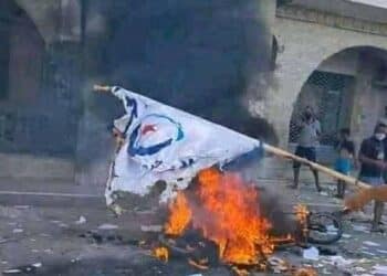 Tunisie : Ennahdha qualifie les protestataires de "gangs anarchiques et criminels"