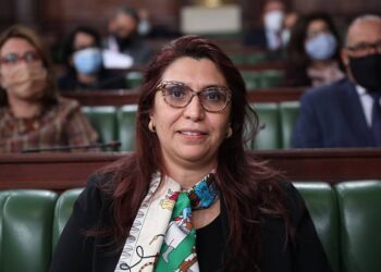 Tunisie : Appel &agrave; d&eacute;mettre la ministre de l'Enseignement sup&eacute;rieur de ses fonctions