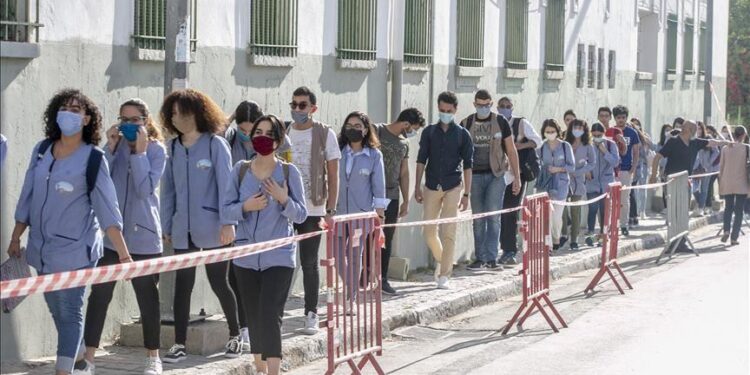 Tunisie : Le Covid-19 commence &agrave; faire des ravages en milieu scolaire