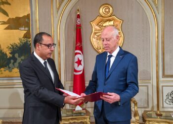 Urgent : Kais Saied limoge Hichem Mechichi et préside tout le pouvoir exécutif !