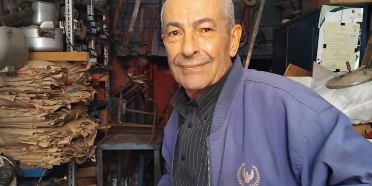 Dans les souks de Sfax, Samir Chaari perpétue l’art familial de l’armurerie, entre mémoire et métal - Photo: HB.
