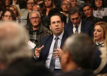 Youssef Chahed : "Un plan d'urgence pour sauver le secteur de la sant&eacute; publique"