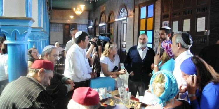 Pèlerinage de la Ghriba : Séouda, Boukha et fruits secs