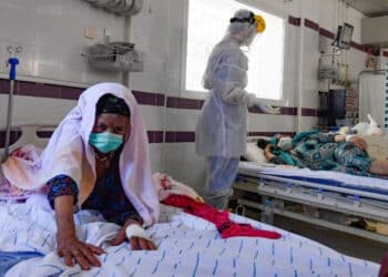 La premi&egrave;re dose de vaccin peu efficace contre le variant indien