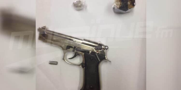 Un pistolet et de la drogue saisis au port de la Goulette