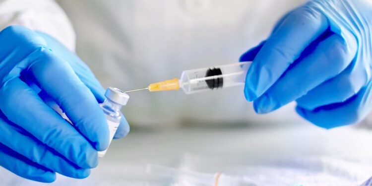 Vaccin : Possibilité d'administrer une 3e dose à certaines catégories