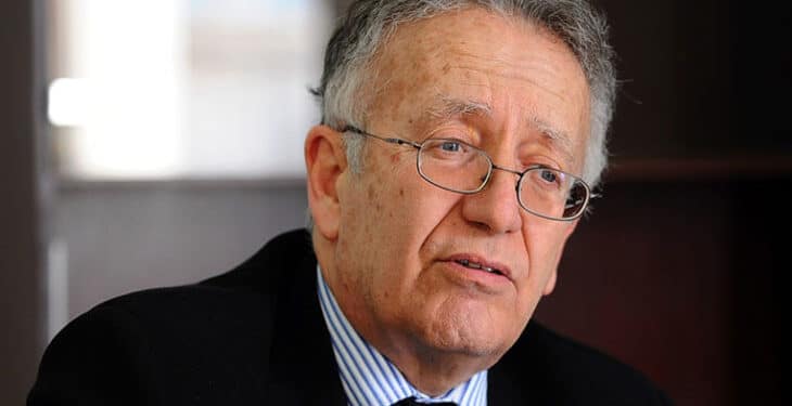 Yadh Ben Achour : "C'est un coup d'Etat au vrai sens du terme"