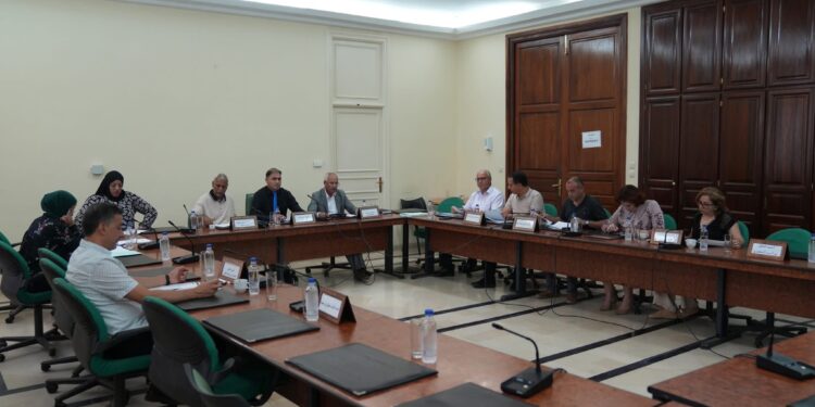 Tunisie - Recrutement des diplômés chômeurs : La loi adoptée en commission