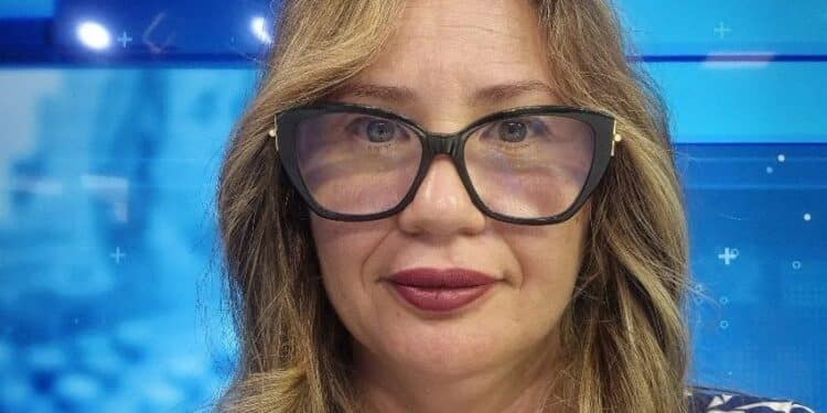 Fatma Mseddi claque la porte de la Commission des droits et libertés