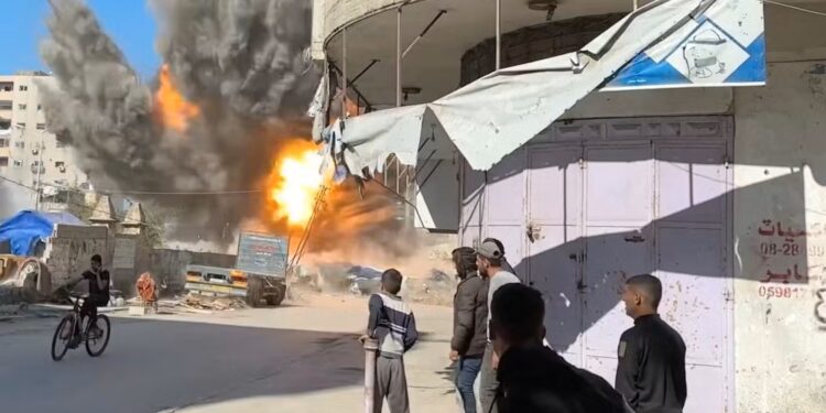 Gaza : 53 Palestiniens tués en 24 heures sous les frappes sionistes