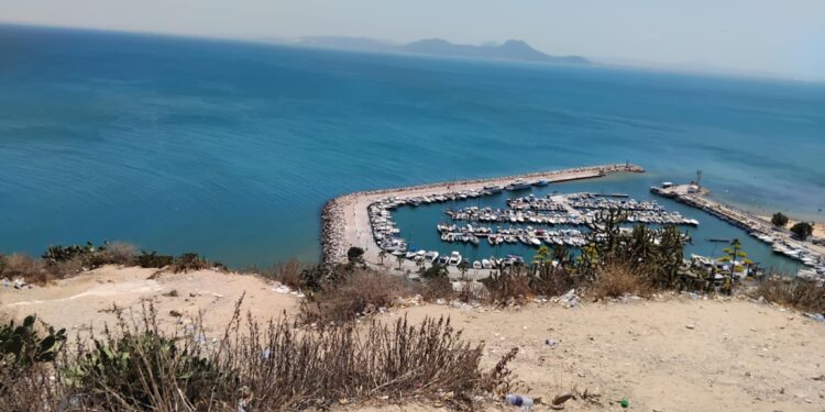 Sidi Bou Said : Ces insupportables ordures qui indignent des milliers de touristes