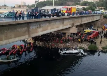 Accident d'un bus tombé dans Oued El Harrach.
