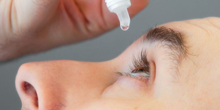 Vizz eye drops