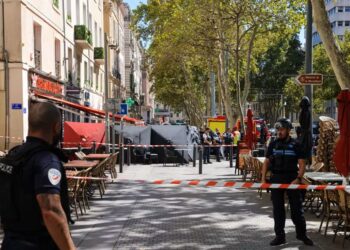 Attaque à l’arme blanche à Marseille : Un Tunisien abattu après avoir blessé cinq personnes