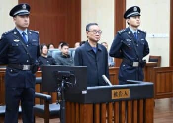L’ancien ministre de l’Agriculture, Tang Renjian, a été condamné à la peine capitale avec sursis
