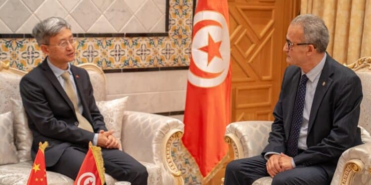 Exportations tunisiennes : Cadre juridique et défis douaniers pour accéder à la Chine