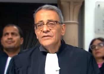 Tunisie : La défense d’Ahmed Souab veut un procès public