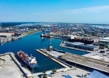 Italie : Au port de Ravenne, des dockers bloquent une cargaison d’armes destinée à l’entité sioniste