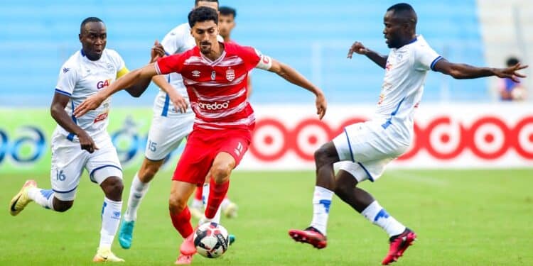 Ligue 1 - 10e journée : Duel sous pression à Radès, où suivre le match CA-USMo !