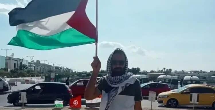 La Flottille de la Liberté interceptée par Israël : 145 activistes arrêtés dont le Tunisien Ali Kanis