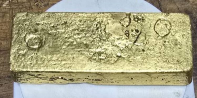 plaque d'or