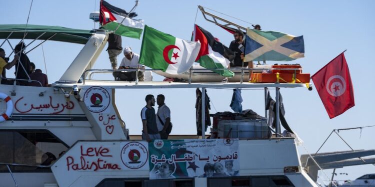 Flottille Global Sumud : Israël tente d’intercepter, le convoi reste déterminé