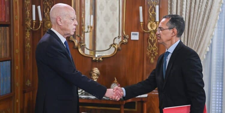 Kaïs Saïed, a reçu le ministre de l’Agriculture, Azeddine Ben Cheikh, le 6 octobre 2025 au palais de Carthage