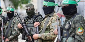 Gaza : Trump appelle Israël à cesser les bombardements, le Hamas prêt à libérer des otages