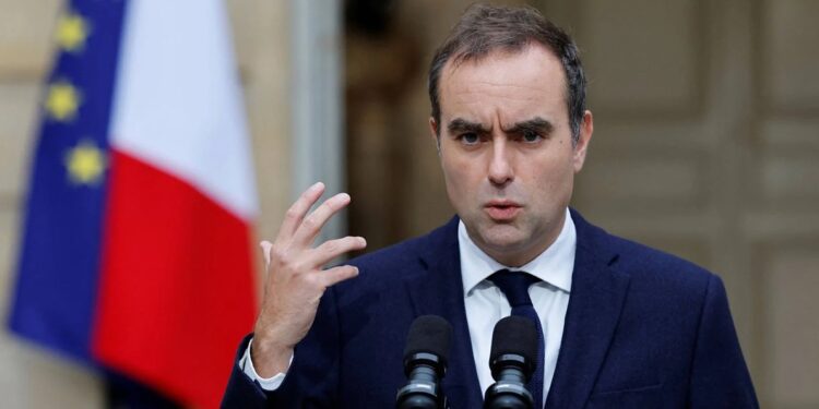 France : Sébastien Lecornu renommé Premier ministre et déjà menacé