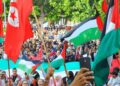 Des centaines d’élèves et d’étudiants défilent à Tunis en solidarité avec la Palestine