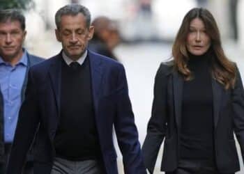 France : Nicolas Sarkozy derrière les barreaux