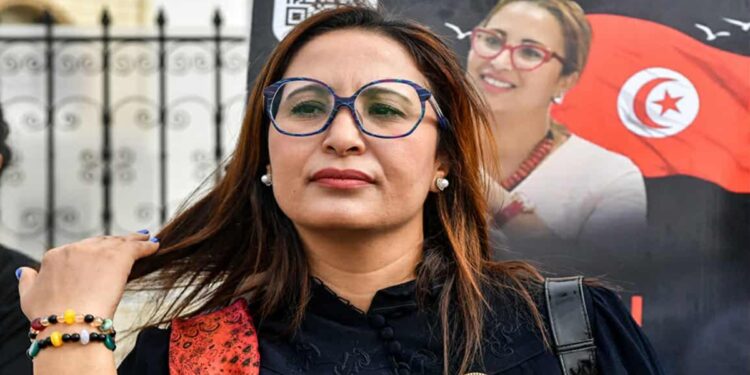 Arrestation de Chaima Issa : tension et indignation à Tunis