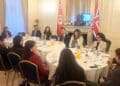 FIPA-Tunisia lors de son allocution à Londres, présentant les atouts de la Tunisie comme destination d’investissement.