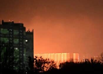 Frappes massives sur Kyiv