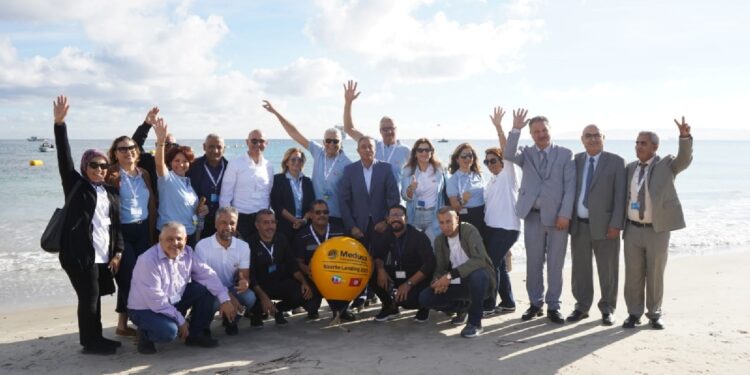 Tunisie Telecom : le câble Medusa touche terre à Bizerte