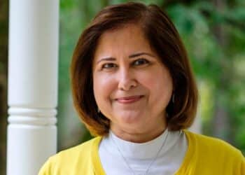 États-Unis : Ghazala Hashmi, première femme musulmane élue vice-gouverneure de Virginie