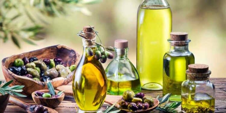 Huile d’olive en Tunisie : Appel à encadrer les prix entre 6 et 10 dinars