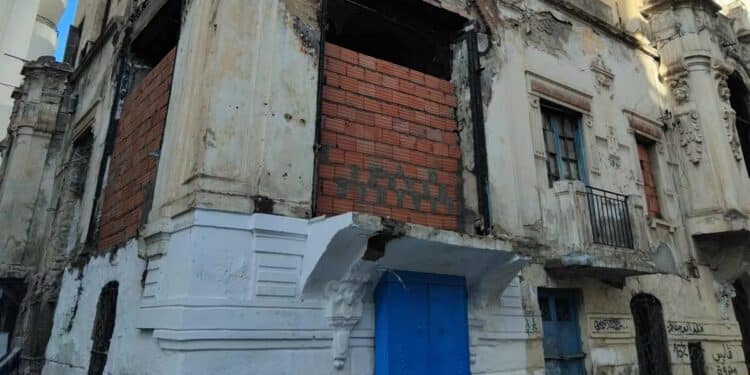 Tunis: Snapshot : La Villa Yvonne murée après un incendie