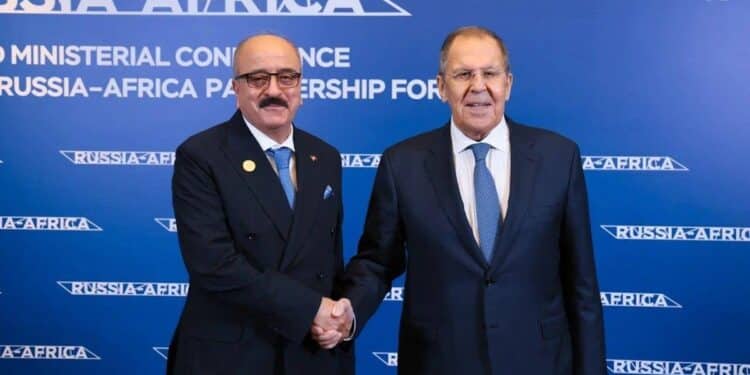 Tunisie ‑ Russie : Lavrov et Nafti scellent l’agenda de la coopération économique et scientifique